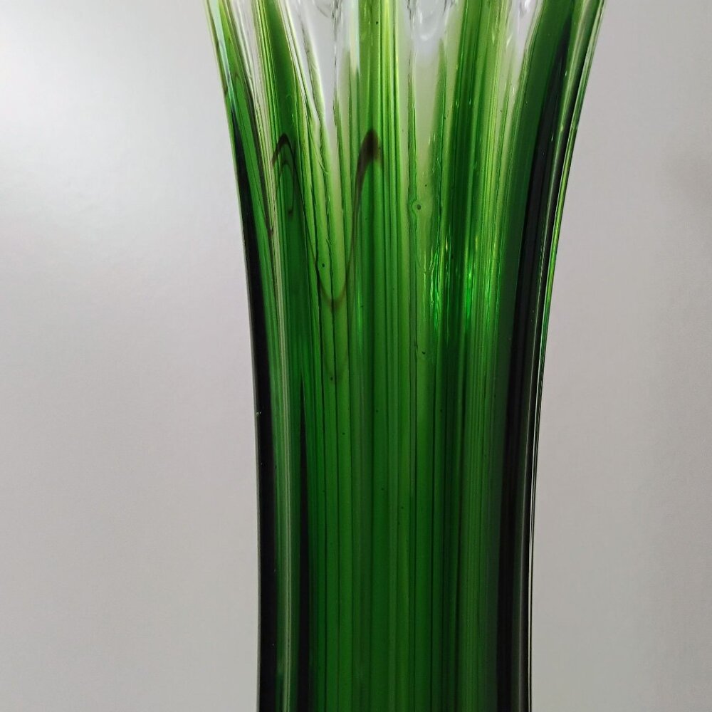 Mid Century Modern Green Art Glass Vase Vintage Stretch Swung Murano Style 17" - Picture 8 of 16